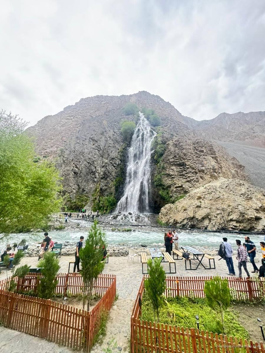 Visitors gathered at the base of Manthokha Waterfall in Kharmang, Skardu