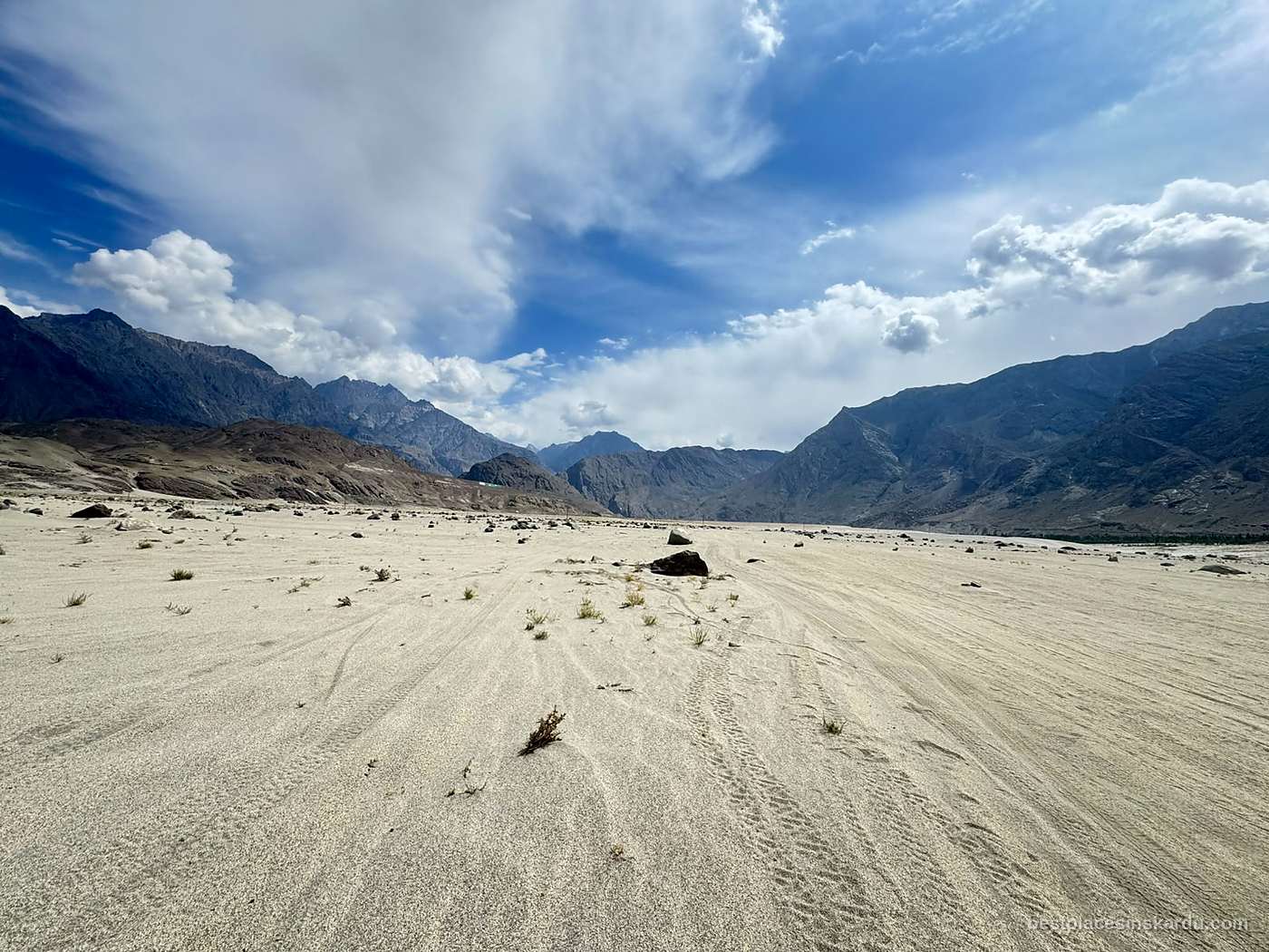 Sand dunes of the Sarfaranga Cold Desert with the Karakoram range behind, Skardu